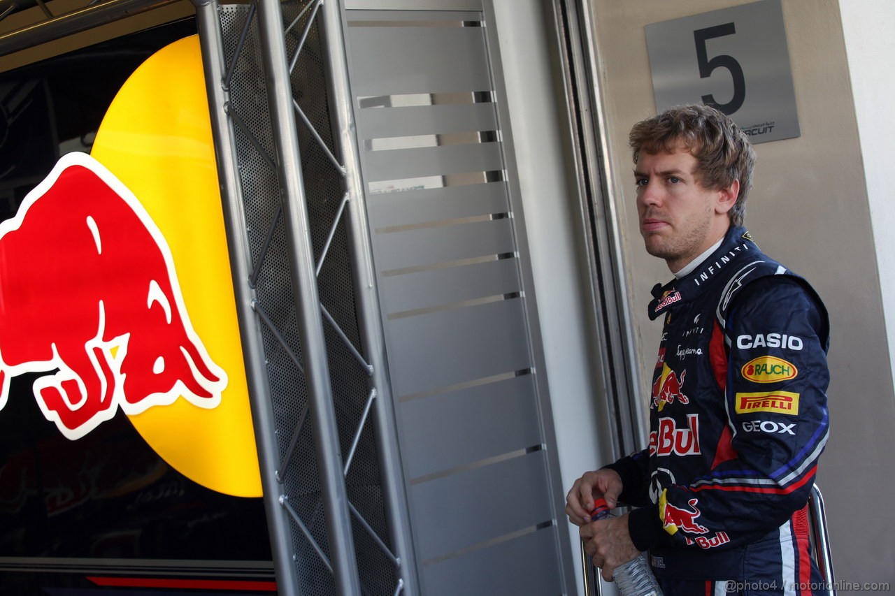 GP ABU DHABI, 12.11.2011- Prove Libere 3, Sabato, Sebastian Vettel (GER), Red Bull Racing, RB7 