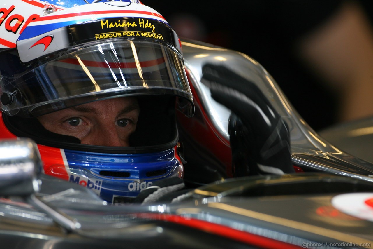 GP ABU DHABI, 12.11.2011- Prove Libere 3, Sabato, Jenson Button (GBR), McLaren  Mercedes, MP4-26 