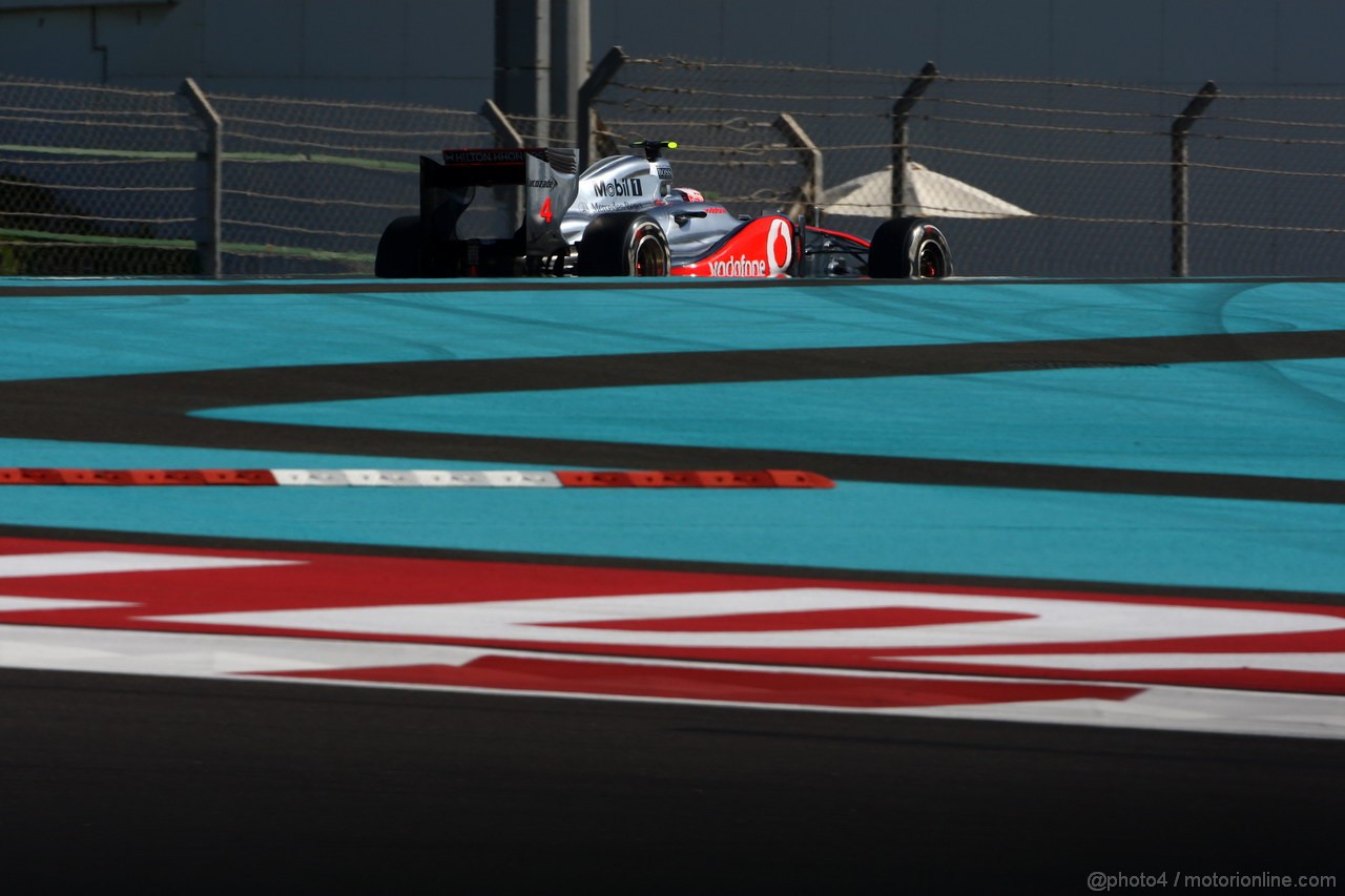 GP ABU DHABI, 12.11.2011- Prove Libere 3, Sabato, Jenson Button (GBR), McLaren  Mercedes, MP4-26 