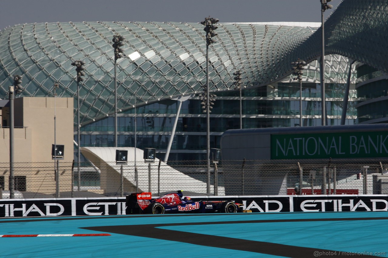GP ABU DHABI, 12.11.2011- Prove Libere 3, Sabato, Jaime Alguersuari (SPA), Scuderia Toro Rosso, STR6 