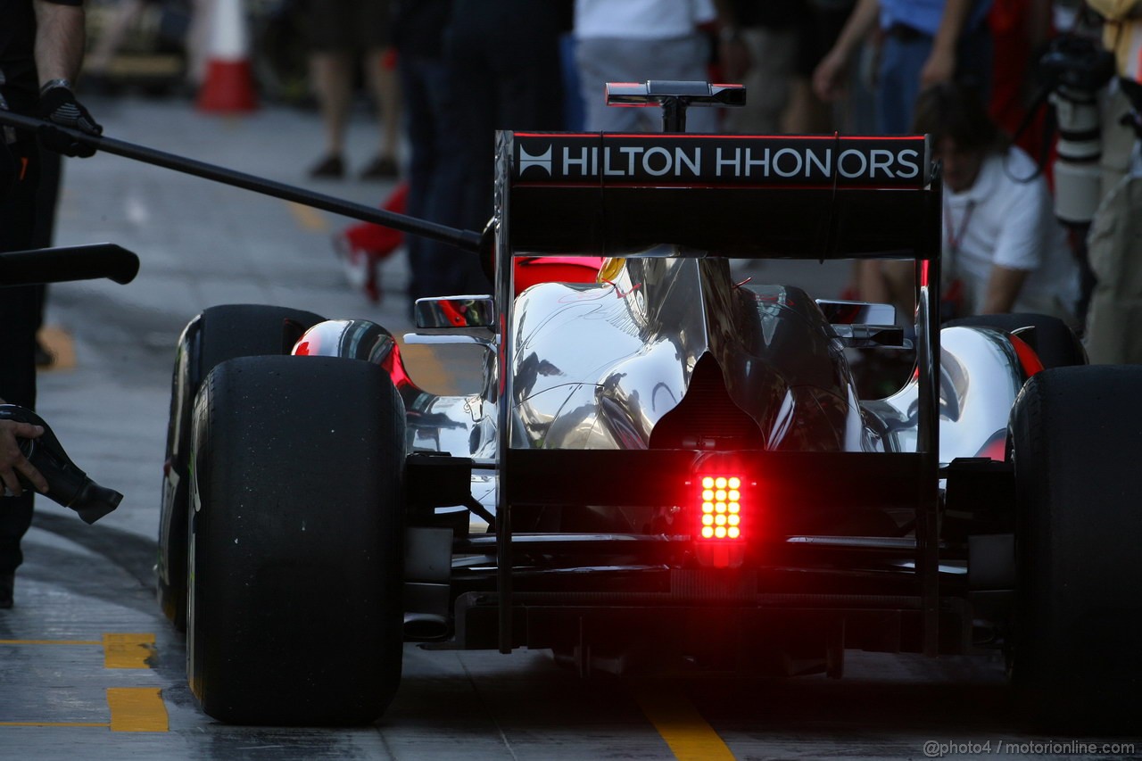 GP ABU DHABI, 12.11.2011- Prove Libere 3, Sabato, Lewis Hamilton (GBR), McLaren  Mercedes, MP4-26 