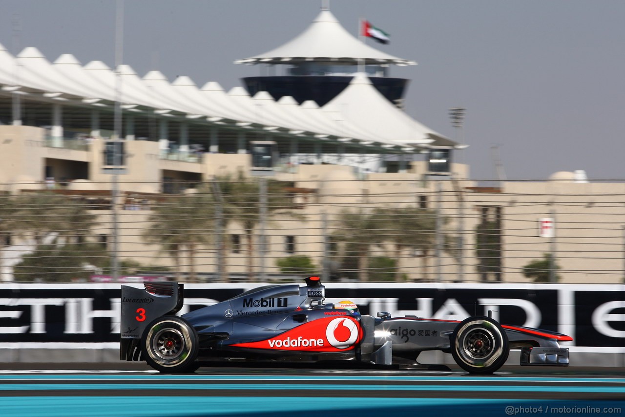 GP ABU DHABI, 12.11.2011- Prove Libere 3, Sabato, Lewis Hamilton (GBR), McLaren  Mercedes, MP4-26 