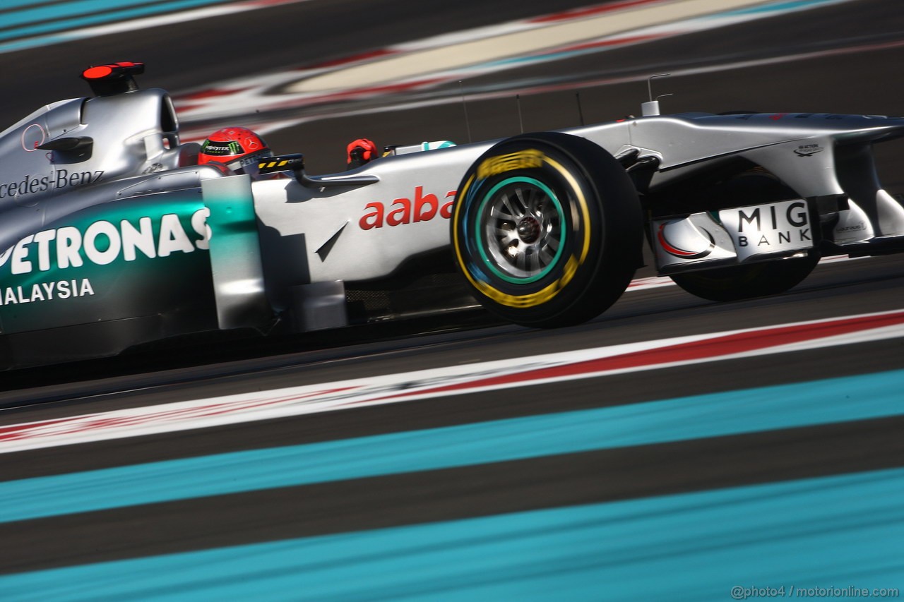 GP ABU DHABI, 12.11.2011- Prove Libere 3, Sabato, Michael Schumacher (GER), Mercedes GP Petronas F1 Team, MGP W02 