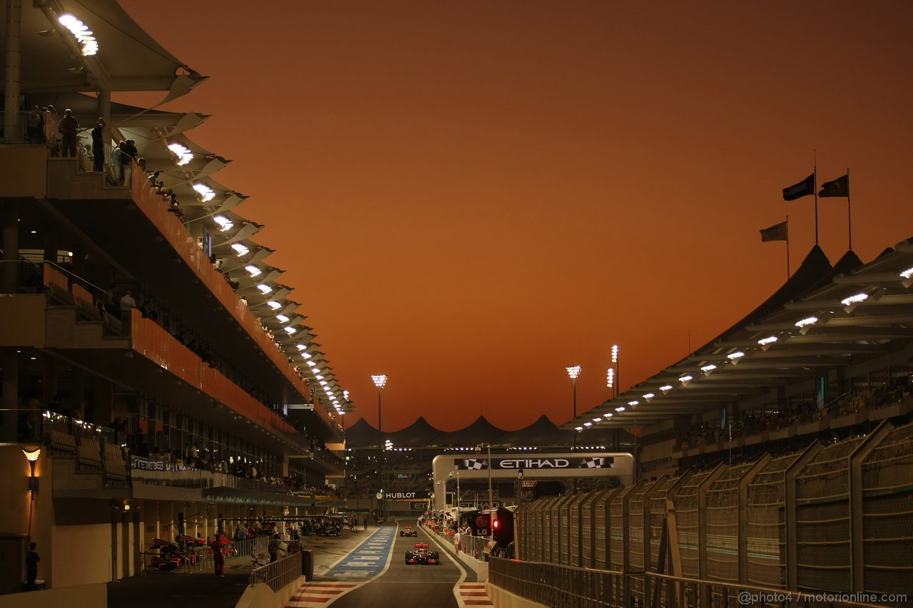 GP ABU DHABI, 12.11.2011- Qualifiche, Jenson Button (GBR), McLaren  Mercedes, MP4-26 