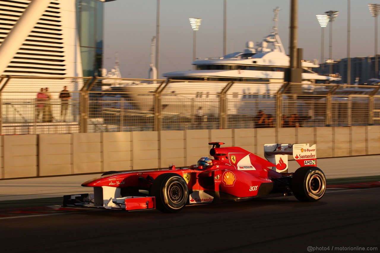 GP ABU DHABI, 12.11.2011- Qualifiche, Fernando Alonso (ESP), Ferrari, F-150 Italia 