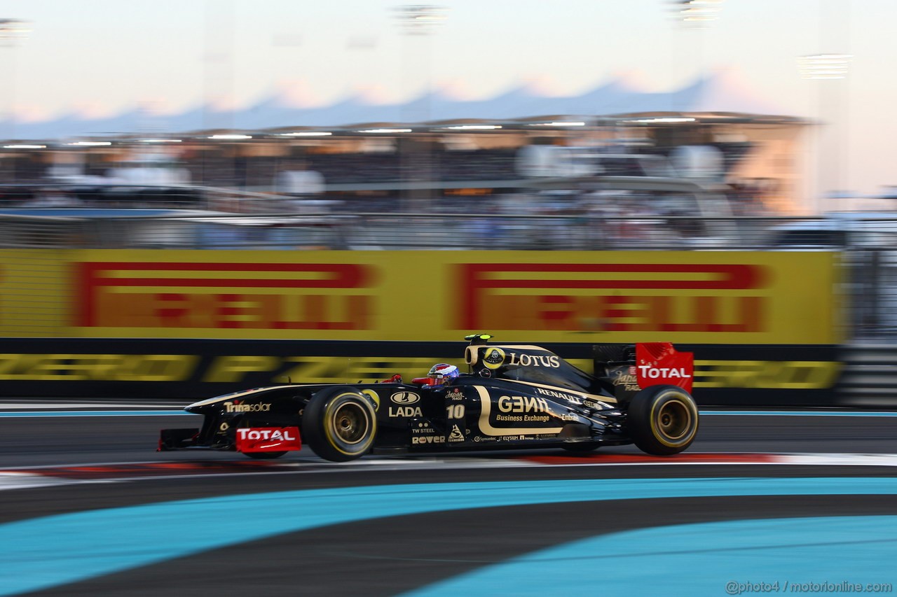 GP ABU DHABI, 12.11.2011- Qualifiche, Vitaly Petrov (RUS), Lotus Renault GP, R31 