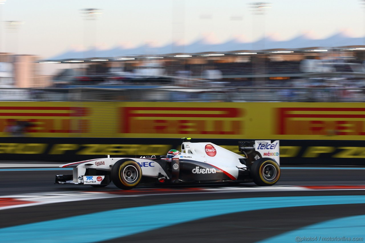 GP ABU DHABI, 12.11.2011- Qualifiche, Sergio P�rez (MEX), Sauber F1 Team C30 