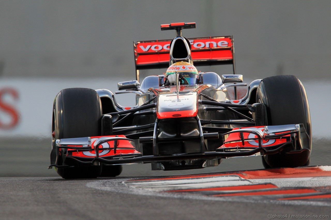 GP ABU DHABI, 12.11.2011- Qualifiche, Lewis Hamilton (GBR), McLaren  Mercedes, MP4-26 