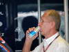 GP ABU DHABI, 12.11.2011- Prove Libere 3, Sabato, Helmut Marko (AUT), Red Bull Racing, Red Bull Advisor 