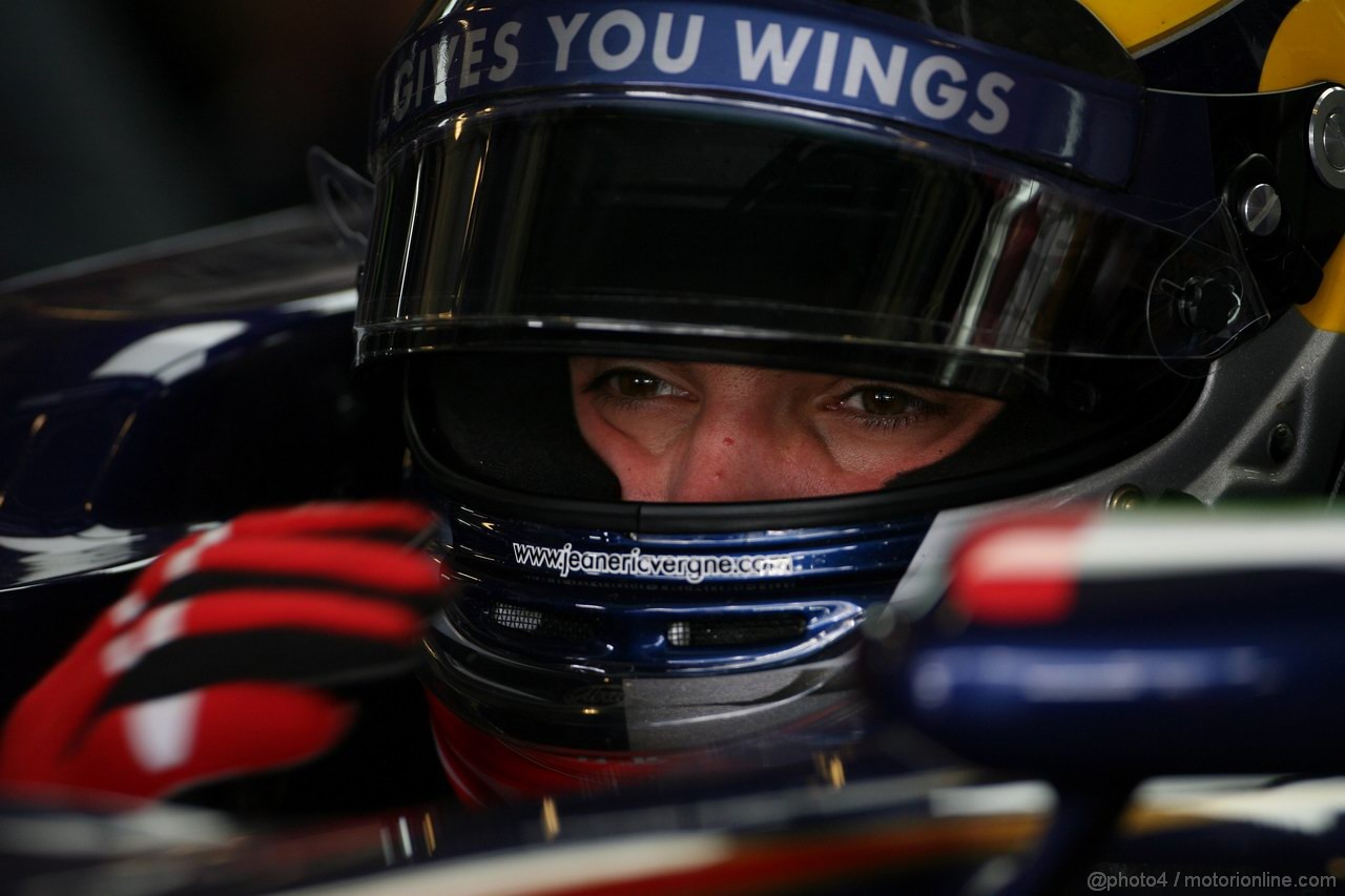 GP ABU DHABI, 11.11.2011- Prove Libere 1, Venerdi', Jean-Eric Vergne (FRA), Test Driver, Scuderia Toro Rosso, STR6  