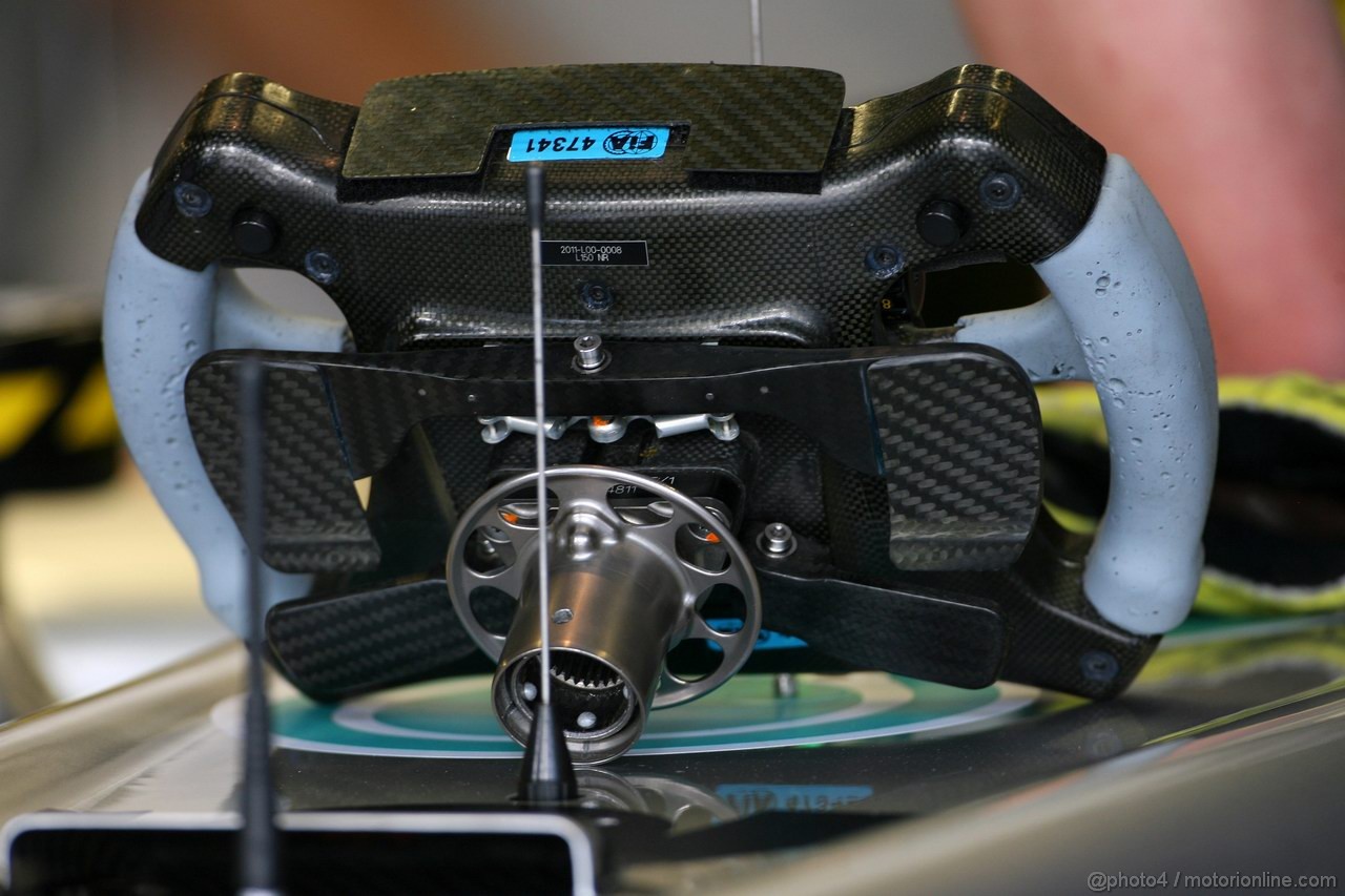 GP ABU DHABI, 11.11.2011- Prove Libere 1, Venerdi', Steering wheel of Mercedes GP Petronas F1 Team, MGP W02