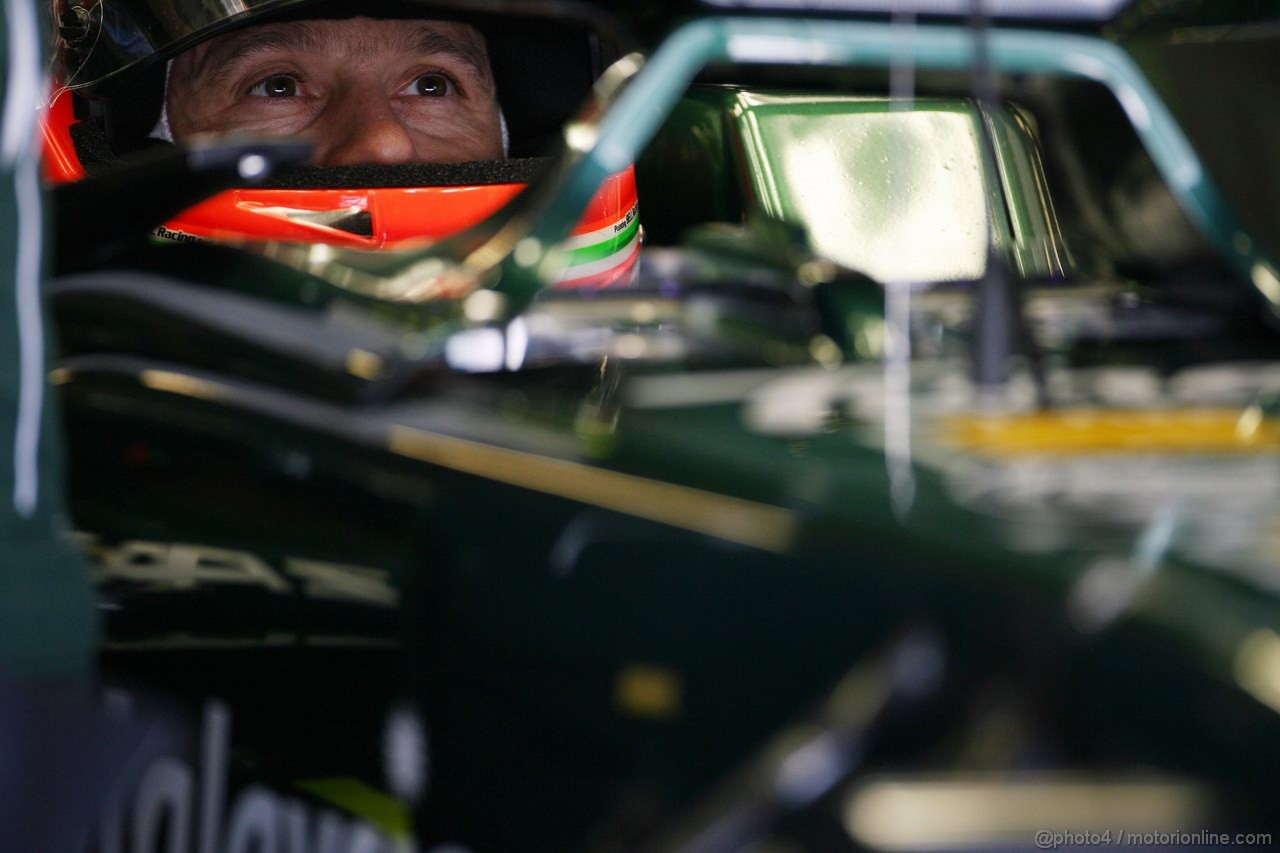 GP ABU DHABI, 11.11.2011- Prove Libere 1, Venerdi', Jarno Trulli (ITA), Team Lotus, TL11 