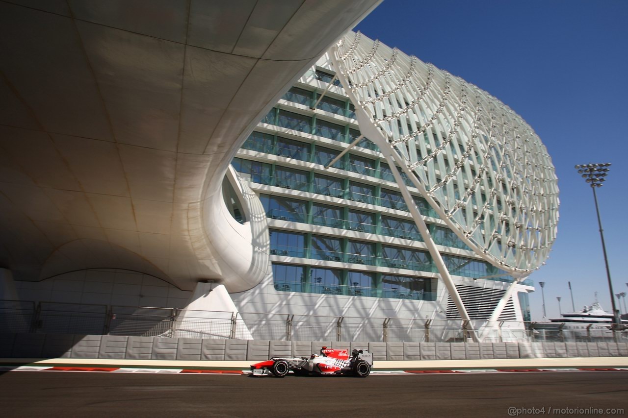 GP ABU DHABI, 11.11.2011- Prove Libere 1, Venerdi', Daniel Ricciardo (AUS), HRT Formula One Team 