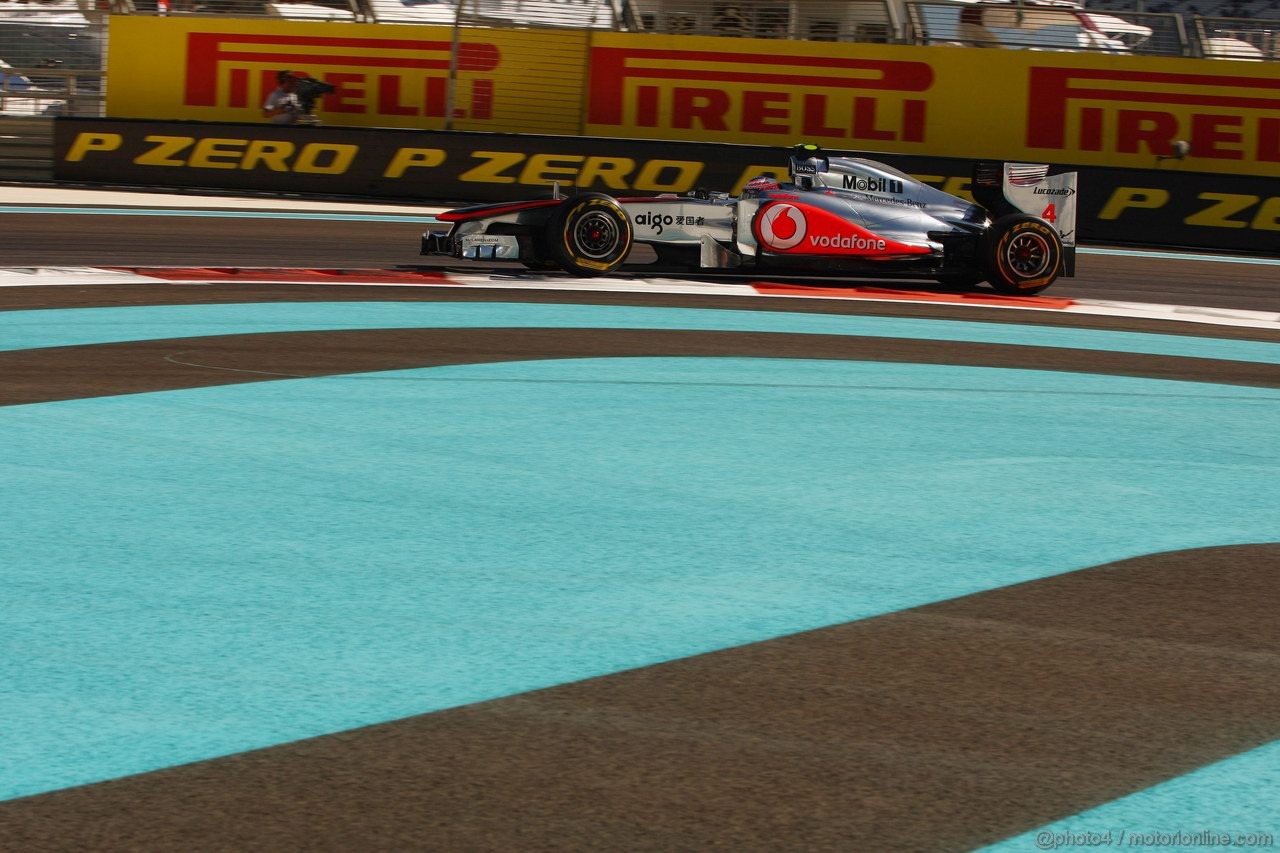 GP ABU DHABI, 11.11.2011- Prove Libere 1, Venerdi', Jenson Button (GBR), McLaren  Mercedes, MP4-26 