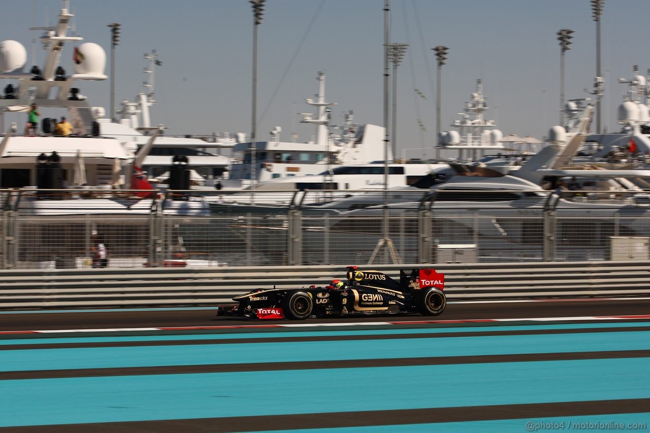 GP ABU DHABI, 11.11.2011- Prove Libere 1, Venerdi', Romain Grosjean (FRA), Test driver Lotus Renault GP, R31 