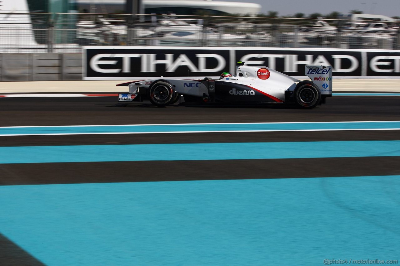 GP ABU DHABI, 11.11.2011- Prove Libere 1, Venerdi', Sergio Pérez (MEX), Sauber F1 Team C30 