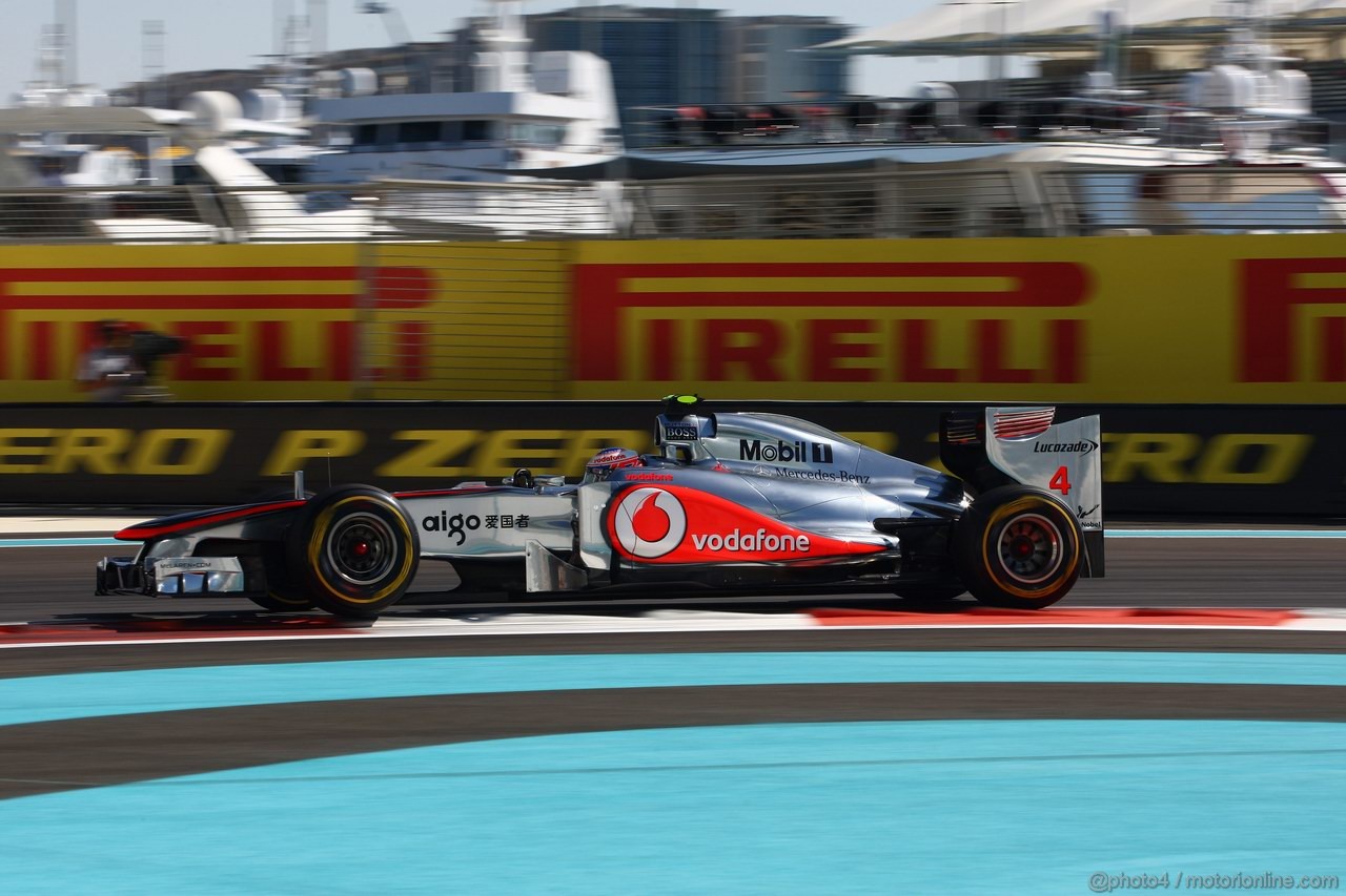 GP ABU DHABI, 11.11.2011- Prove Libere 1, Venerdi', Jenson Button (GBR), McLaren Mercedes, MP4-26