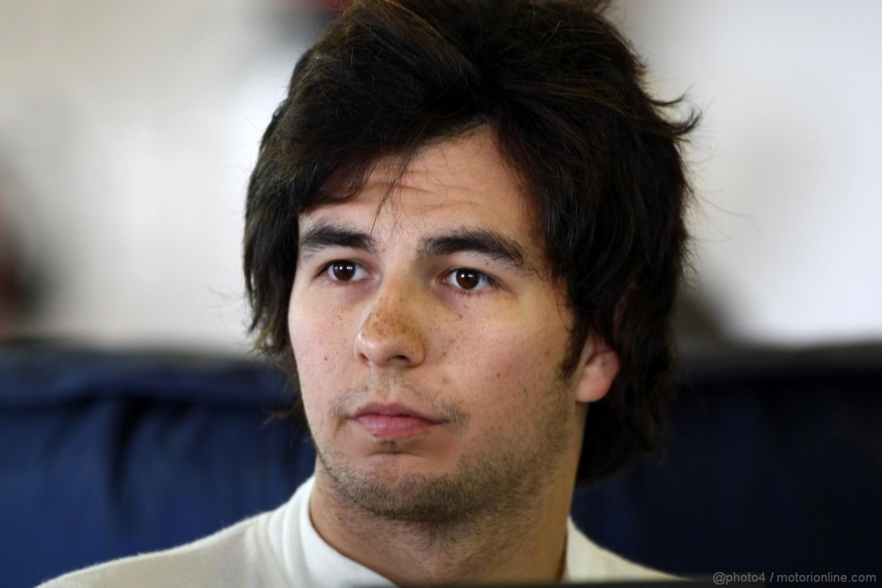 GP ABU DHABI, 11.11.2011- Prove Libere 1, Venerdi', Sergio Pérez (MEX), Sauber F1 Team C30