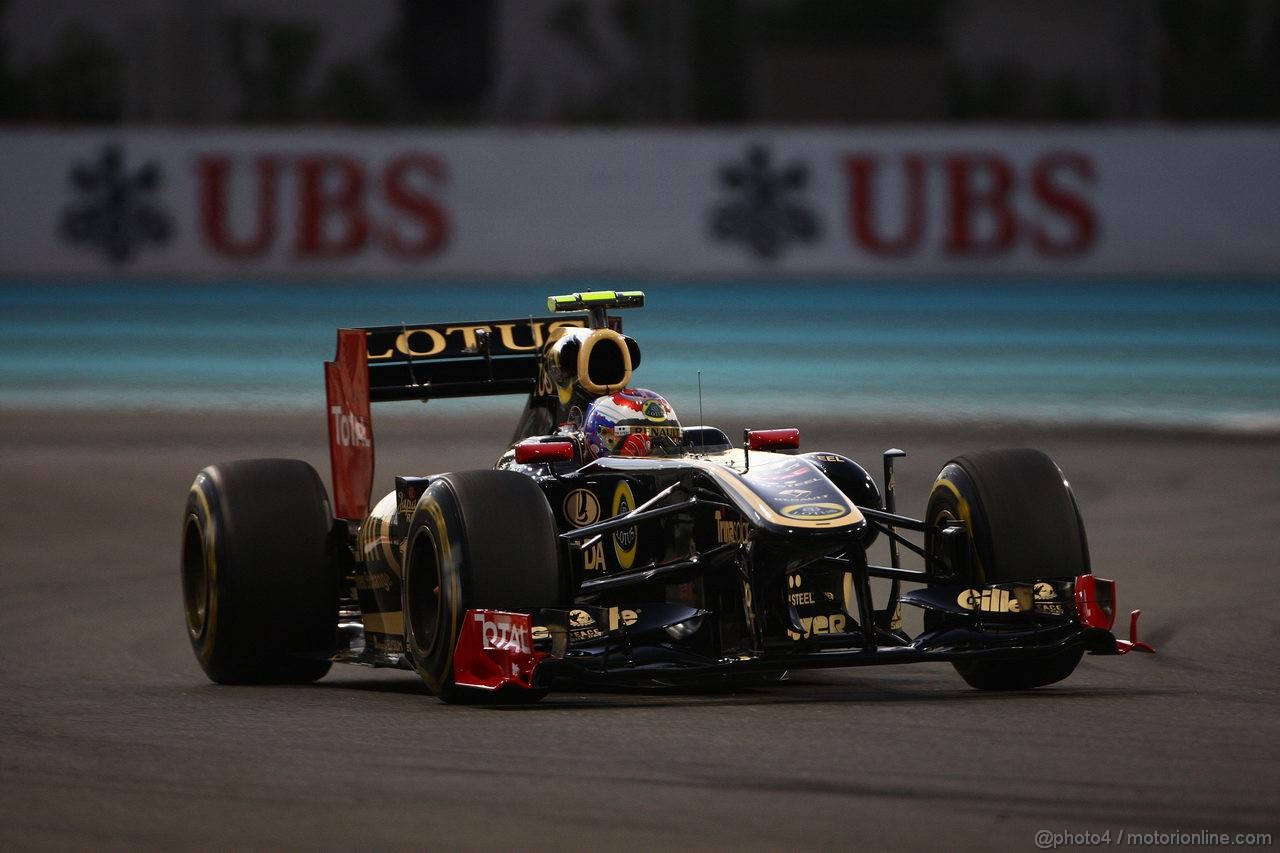 GP ABU DHABI, 11.11.2011- Prove Libere 2, Venerdi', Vitaly Petrov (RUS), Lotus Renault GP, R31