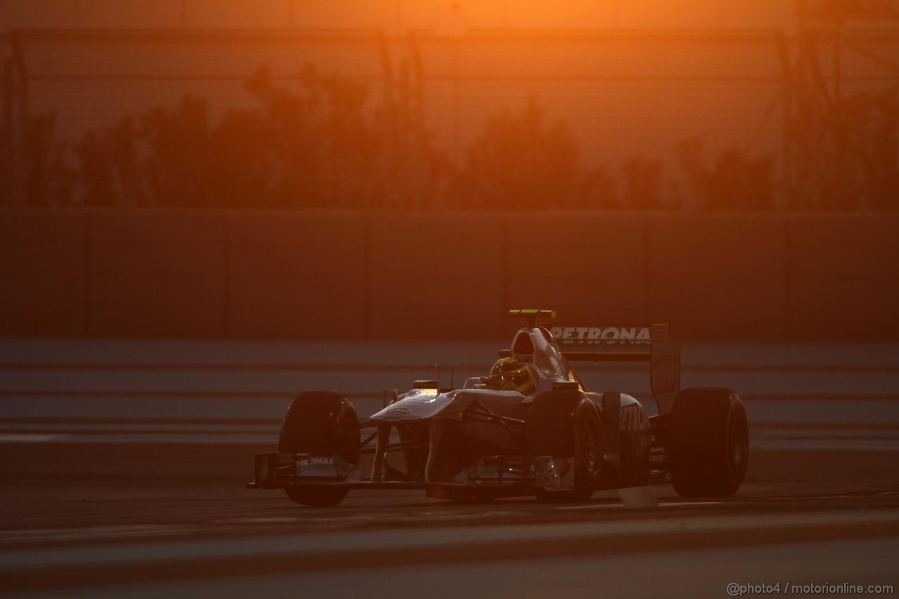 GP ABU DHABI, 11.11.2011- Prove Libere 2, Venerdi', Nico Rosberg (GER), Mercedes GP Petronas F1 Team, MGP W02 