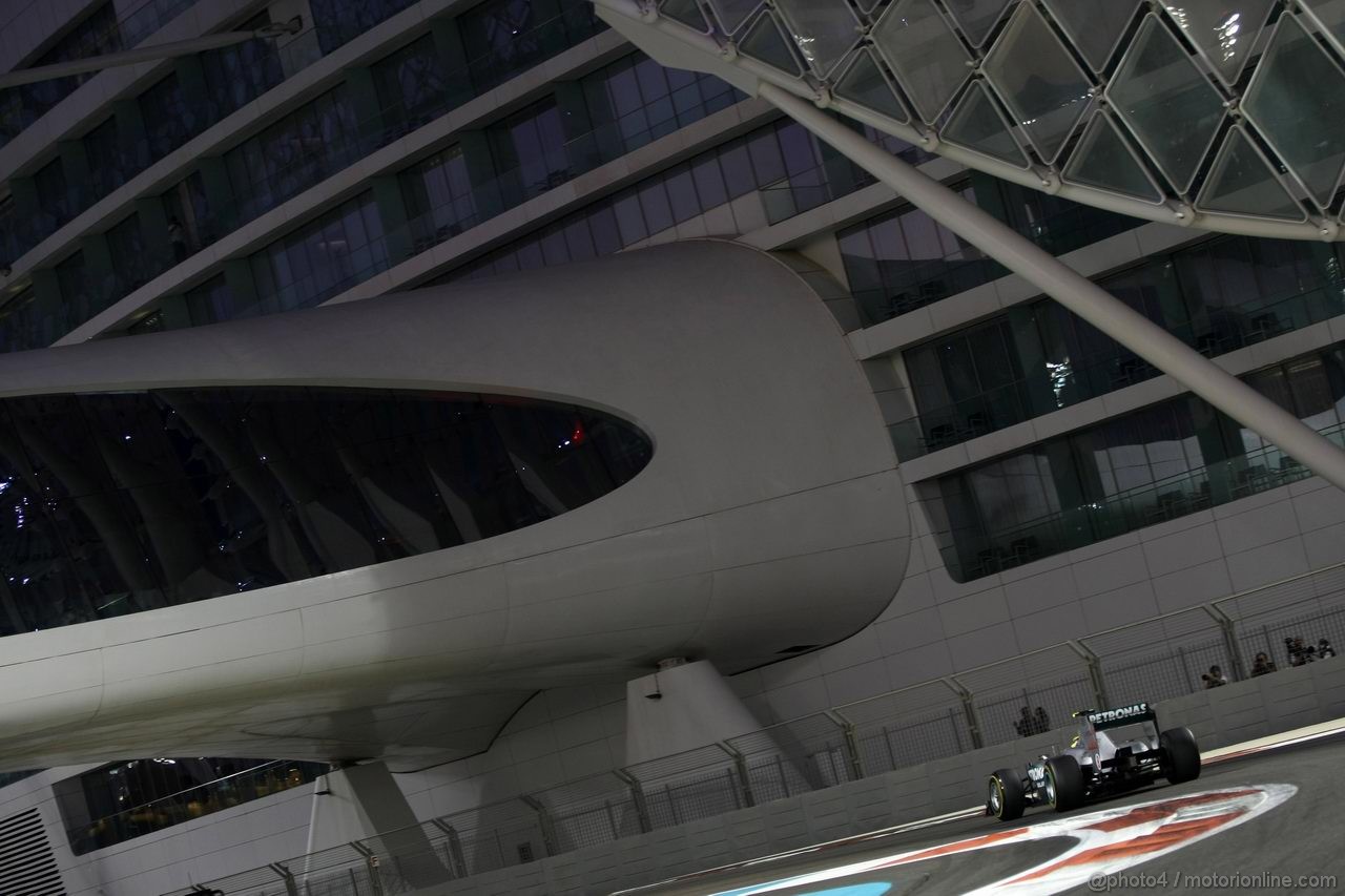GP ABU DHABI, 11.11.2011- Prove Libere 2, Venerdi', Nico Rosberg (GER), Mercedes GP Petronas F1 Team, MGP W02