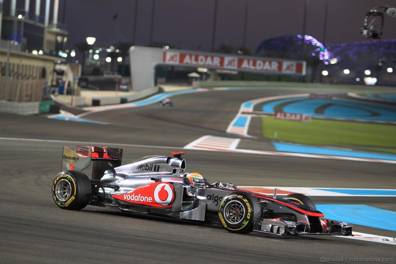 GP ABU DHABI, 11.11.2011- Prove Libere 2, Venerdi', Lewis Hamilton (GBR), McLaren Mercedes, MP4-26
