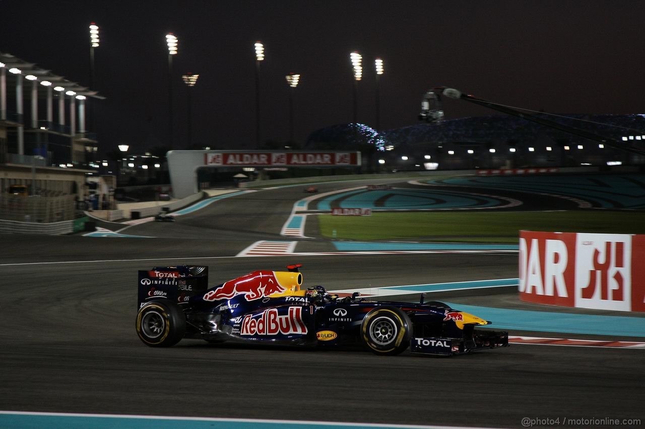 GP ABU DHABI, 11.11.2011- Prove Libere 2, Venerdi', Sebastian Vettel (GER), Red Bull Racing, RB7 