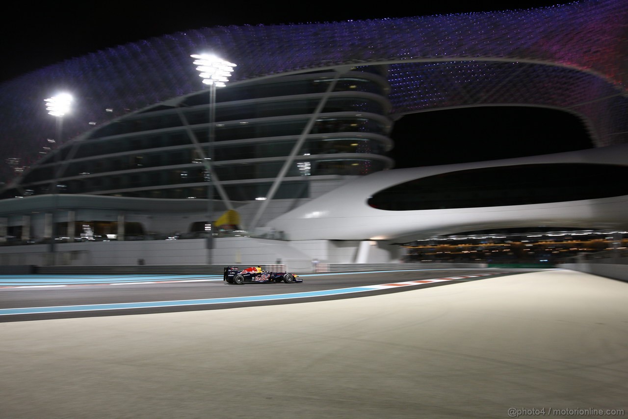 GP ABU DHABI, 11.11.2011- Prove Libere 2, Venerdi', Sebastian Vettel (GER), Red Bull Racing, RB7 