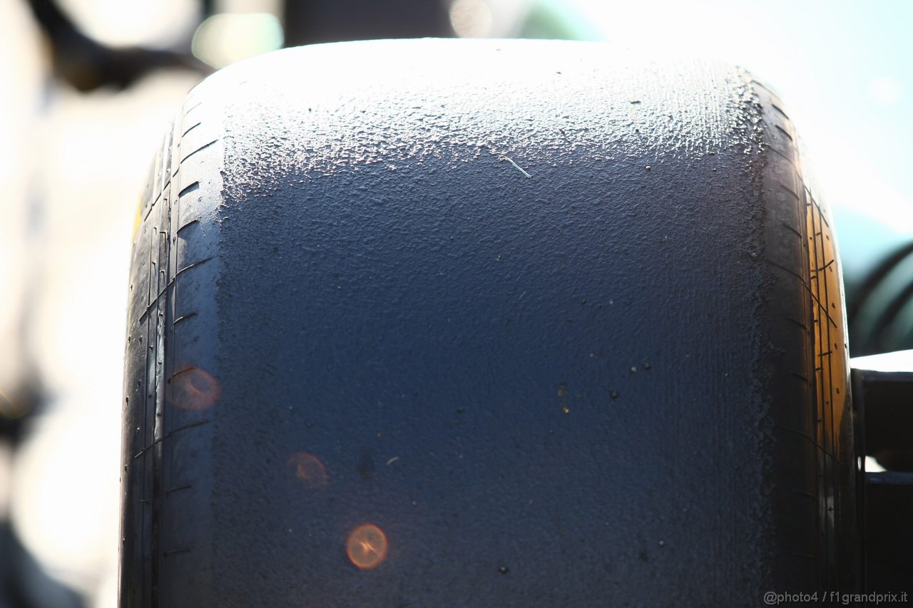 GP AUSTRALIA, 27.03.2011- Gara, Tyres Pirelli 