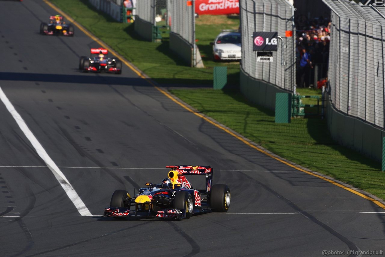 GP AUSTRALIA, 27.03.2011- Gara, Sebastian Vettel (GER), Red Bull Racing, RB7 