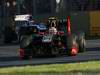 GP AUSTRALIA, 27.03.2011- Gara, Vitaly Petrov (RUS), Lotus Renault GP, R31 davanti a Rubens Barrichello (BRA), Williams FW33 