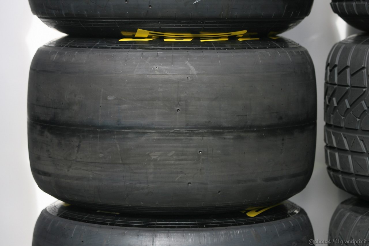GP AUSTRALIA, 24.03.2011- Tyres Pirelli 