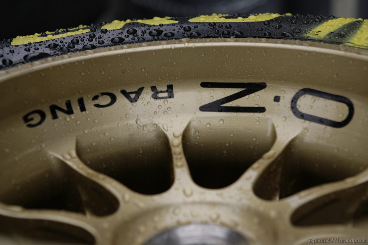 GP AUSTRALIA, 24.03.2011- Tyres Pirelli, Wheels OZ 