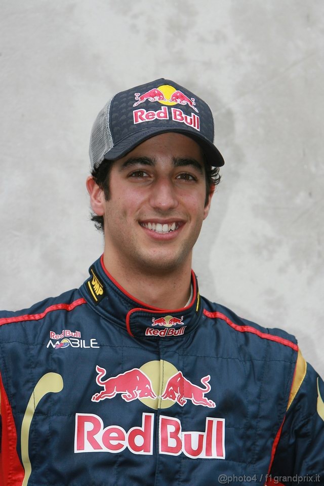GP AUSTRALIA, 24.03.2011- Daniel Ricciardo (AUS), Test Driver Scuderia Toro Rosso, STR6 