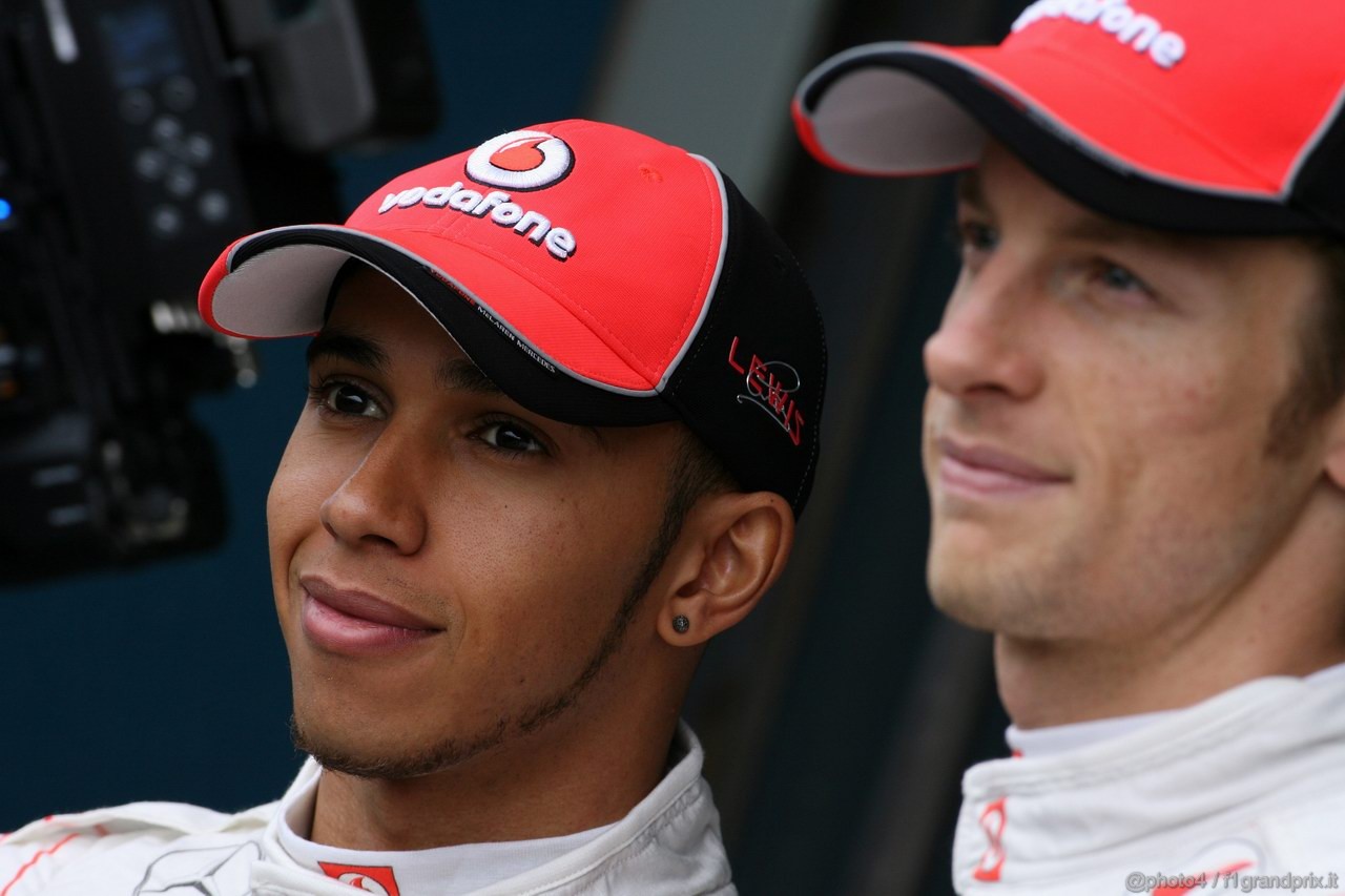 GP AUSTRALIA, 26.03.2011- Prove Libere 3, Sabato, Lewis Hamilton (GBR), McLaren  Mercedes, MP4-26 e Jenson Button (GBR), McLaren  Mercedes, MP4-26 
