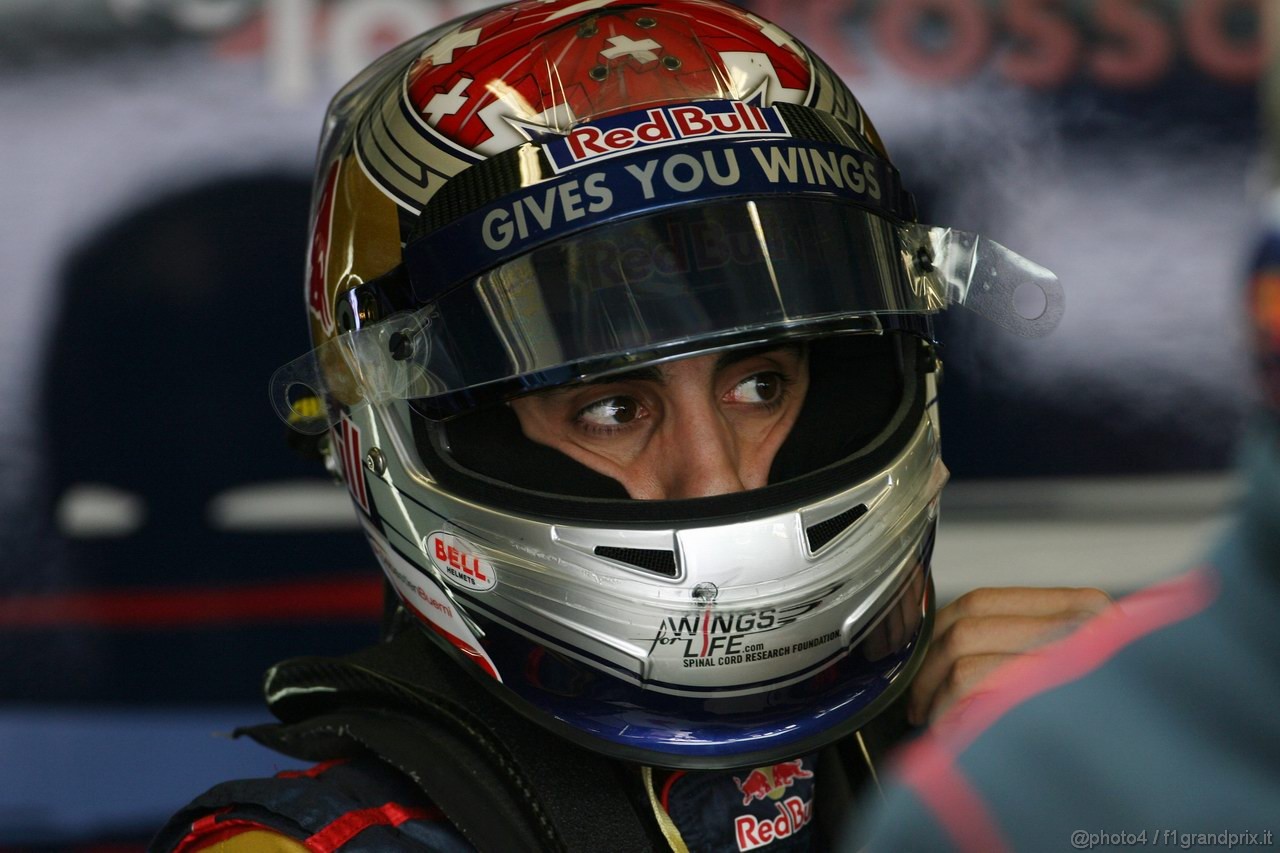 GP AUSTRALIA, 26.03.2011- Prove Libere 3, Sabato, Sébastien Buemi (SUI), Scuderia Toro Rosso, STR6 