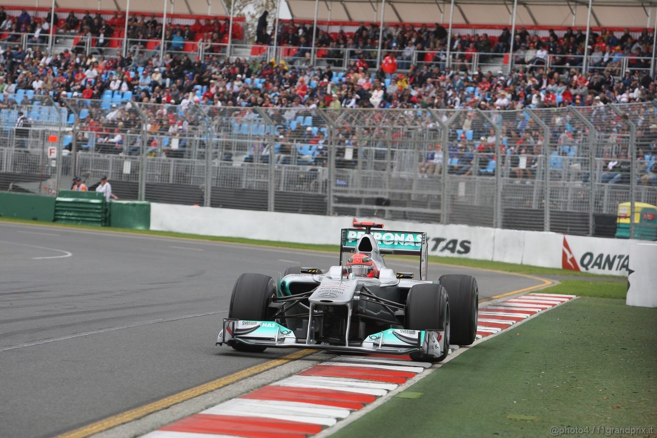 GP AUSTRALIA, 25.03.2011- Prove Libere 1, Venerdi', Michael Schumacher (GER), Mercedes GP Petronas F1 Team, MGP W02 