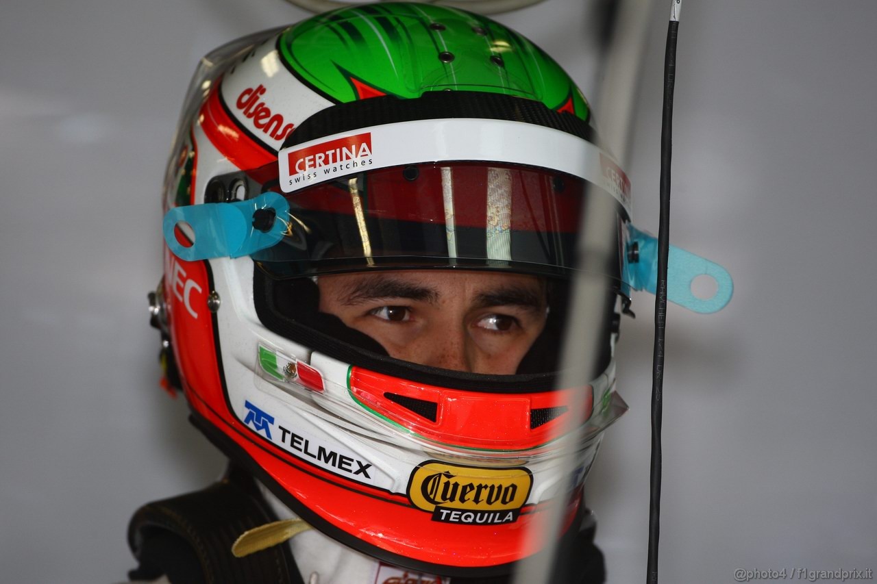 GP AUSTRALIA, 25.03.2011- Prove Libere 1, Venerdi', Sergio Pérez (MEX), Sauber F1 Team C30 