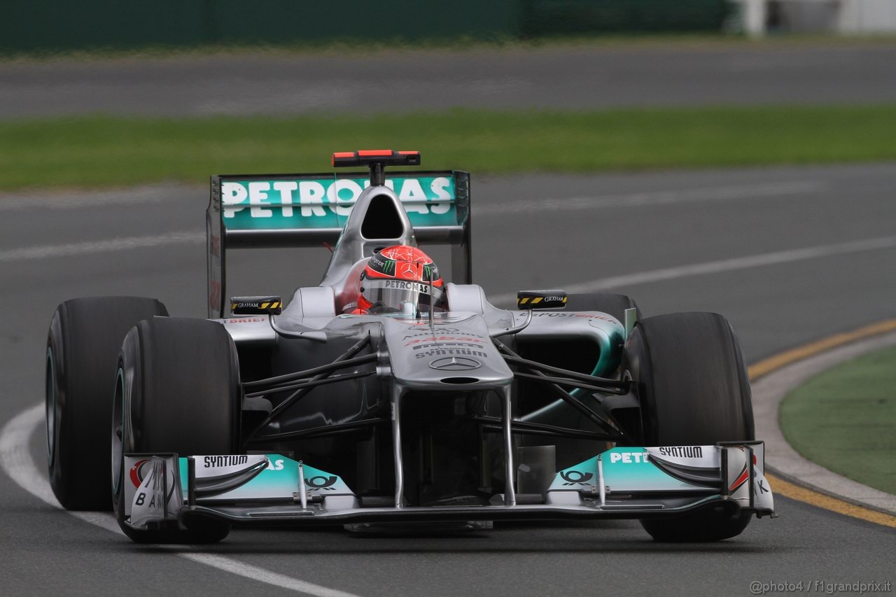GP AUSTRALIA, 25.03.2011- Prove Libere 2, Venerdi', Michael Schumacher (GER), Mercedes GP Petronas F1 Team, MGP W02 