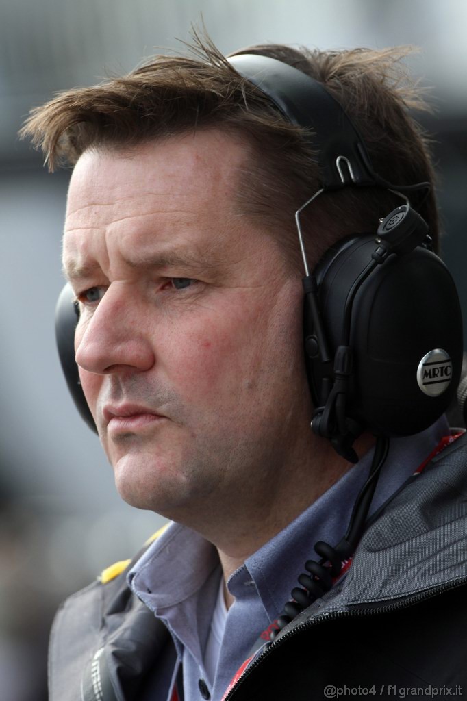 GP AUSTRALIA, 25.03.2011- Prove Libere 2, Venerdi', Paul Hembery, Pirelli Motorspor Director 