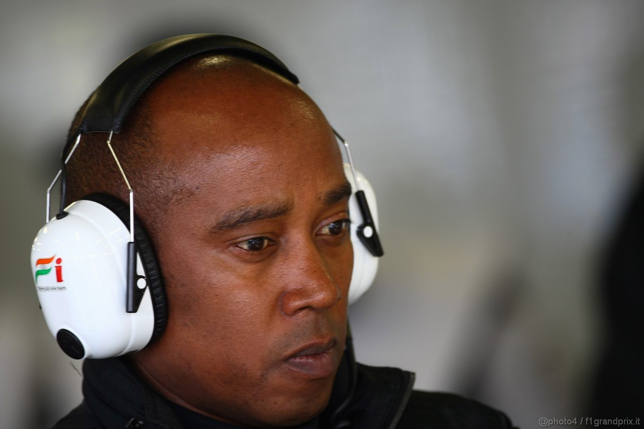 GP AUSTRALIA, 25.03.2011- Prove Libere 2, Venerdi', Anthony Hamilton (GBR), father of Lewis Hamilton(GBR) e manager of Paul di Resta (GBR) Force India VJM04 