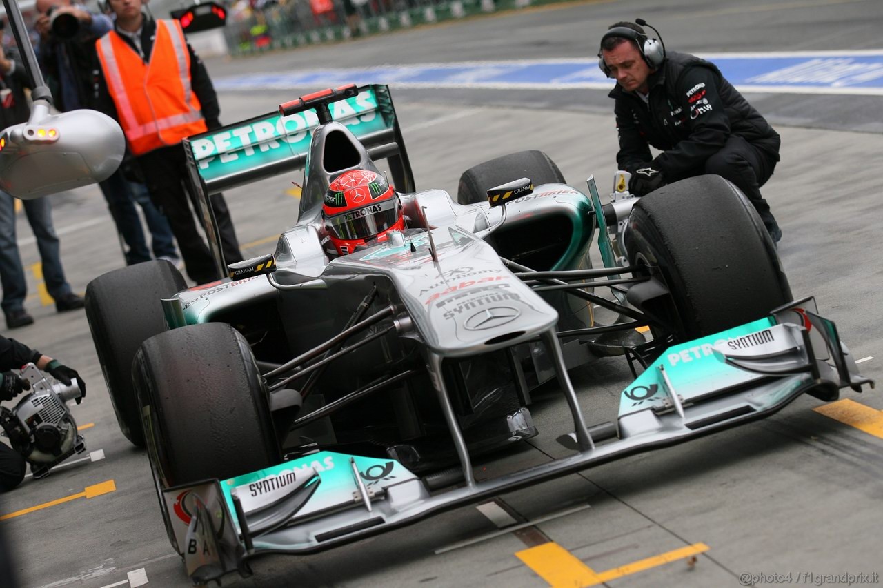 GP AUSTRALIA, 25.03.2011- Prove Libere 2, Venerdi', Mark Webber (AUS), Red Bull Racing, RB7 