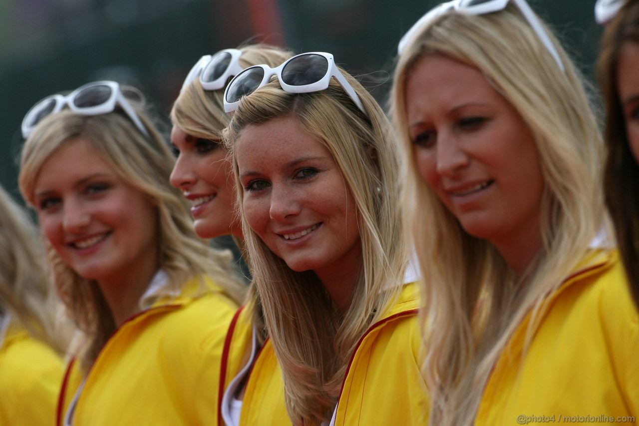 GP BELGIO, 28.08.2011- grid girl, pitbabess 