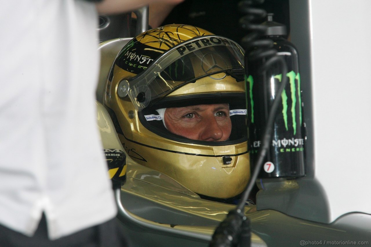 GP BELGIO, 26.08.2011- Prove Libere 2, Venerdi', Michael Schumacher (GER), Mercedes GP Petronas F1 Team, MGP W02 