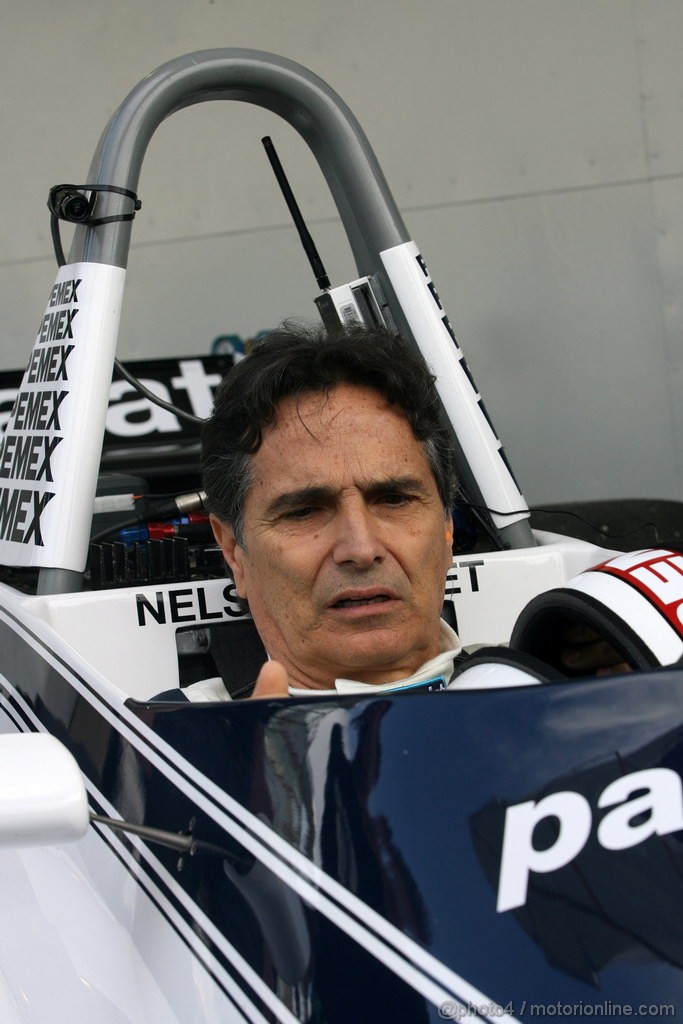GP BRASILE, 27.11.2011- Nelson Piquet (BRA) with his 1981 championship winning Brabham BT49C