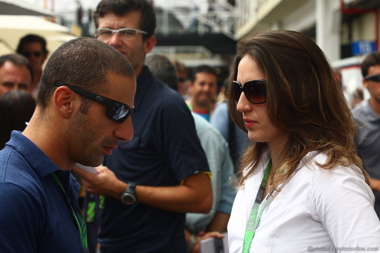 GP BRASILE, 27.11.2011- Tony Kanaan e Ana Beatriz Figueiredo, Yndy car drivers