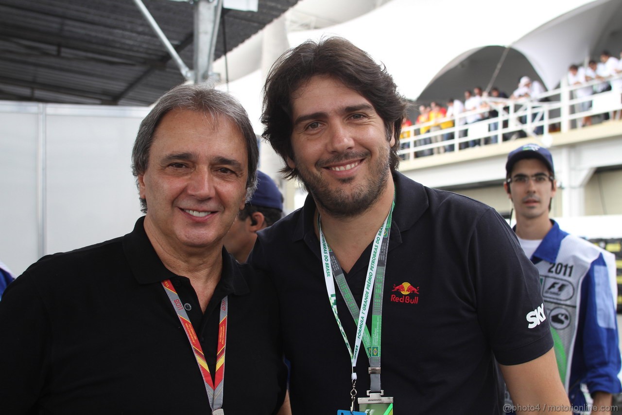 GP BRASILE, 27.11.2011- Reginaldo Leme (BRA), TV Globo e Carlos 