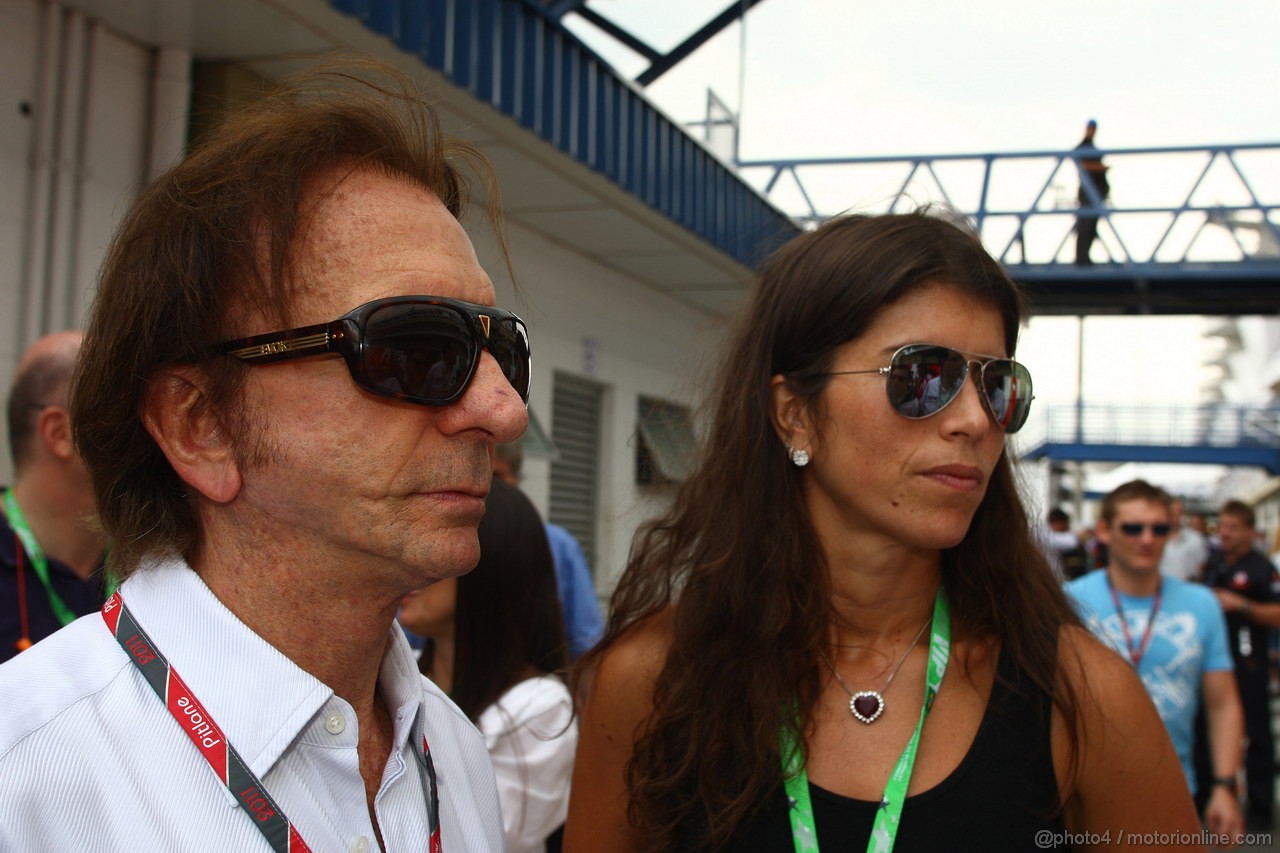 GP BRASILE, 27.11.2011- Emerson Fittipaldi (BRA), Ex F1 Champion e sua moglie Rossana Fanucchi