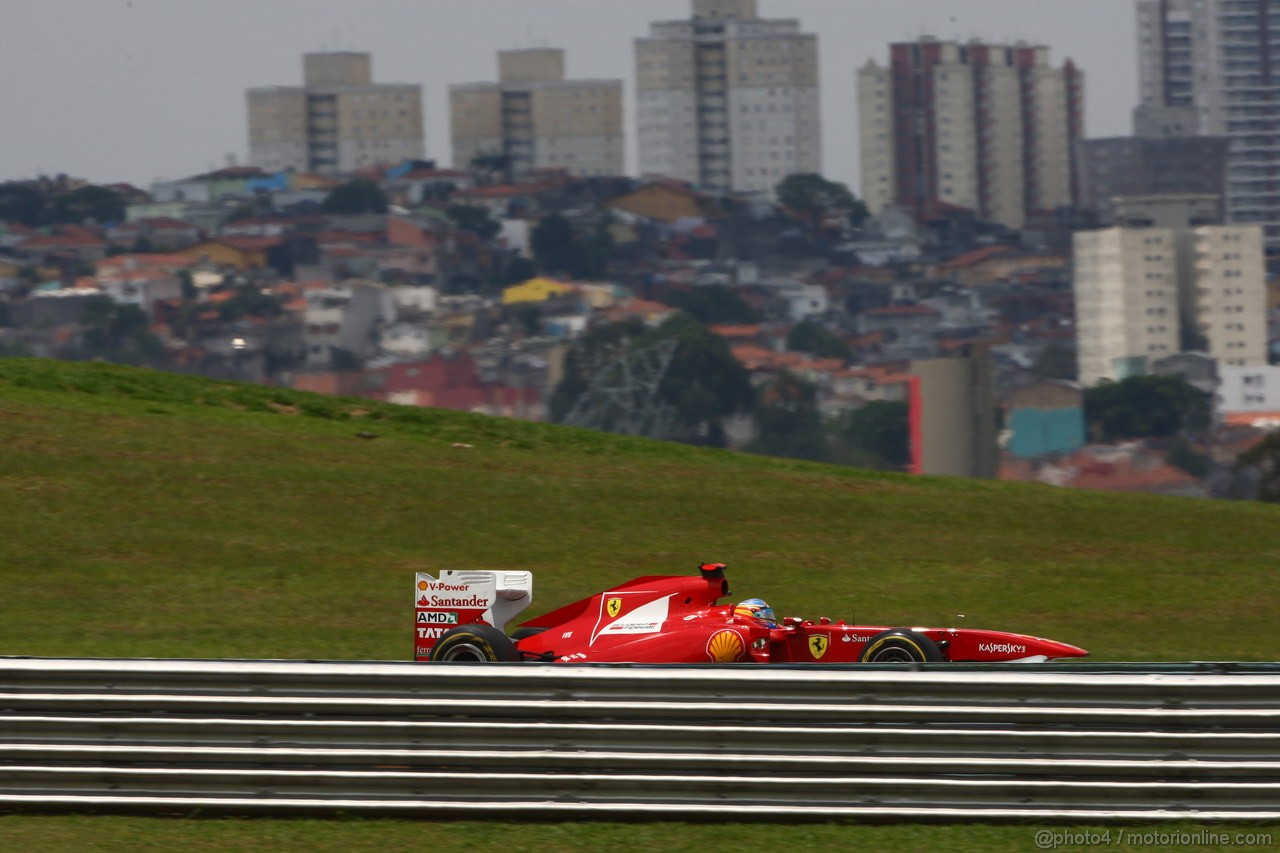 GP BRASILE, 27.11.2011- Gara, Fernando Alonso (ESP), Ferrari, F-150 Italia 