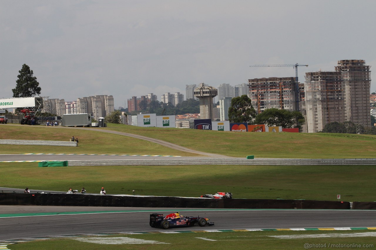 GP BRASILE, 27.11.2011- Gara, Mark Webber (AUS), Red Bull Racing, RB7 